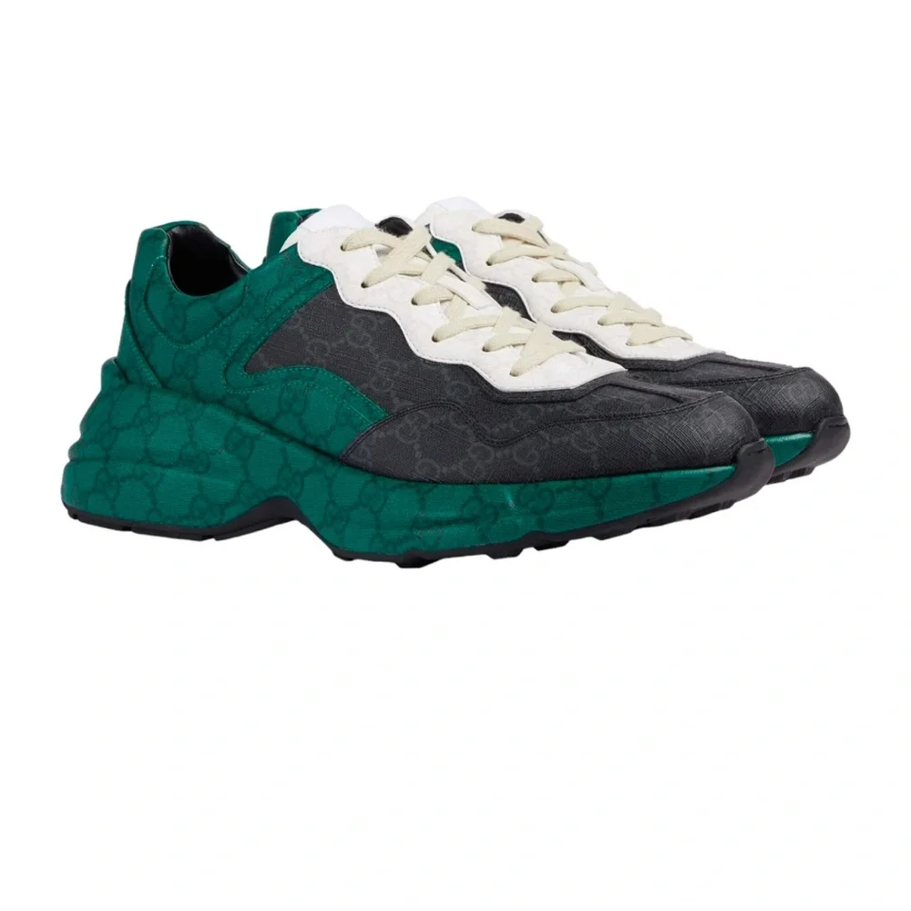 Authentic Gucci Men’s GG supreme sneakers size 11 - Picture 2 of 13